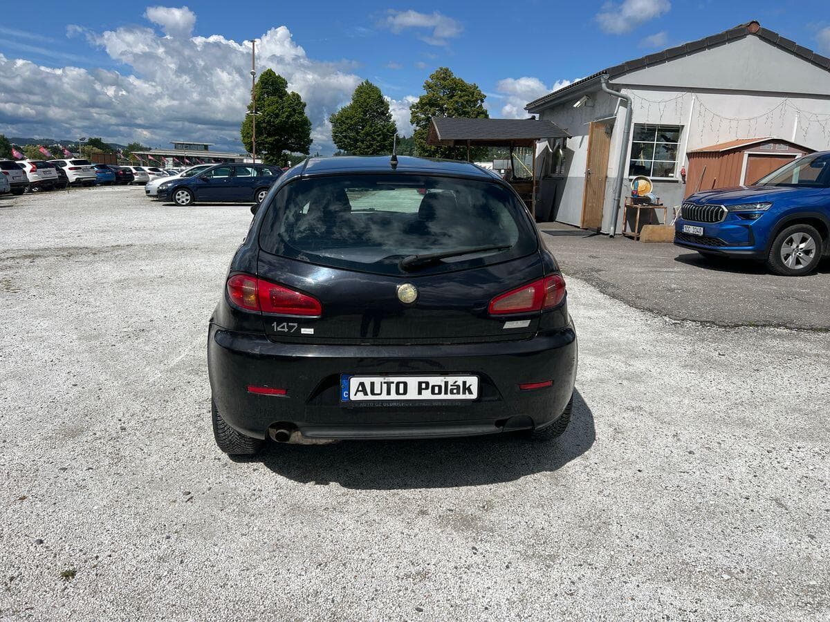 2009 Alfa Romeo 147 - 12