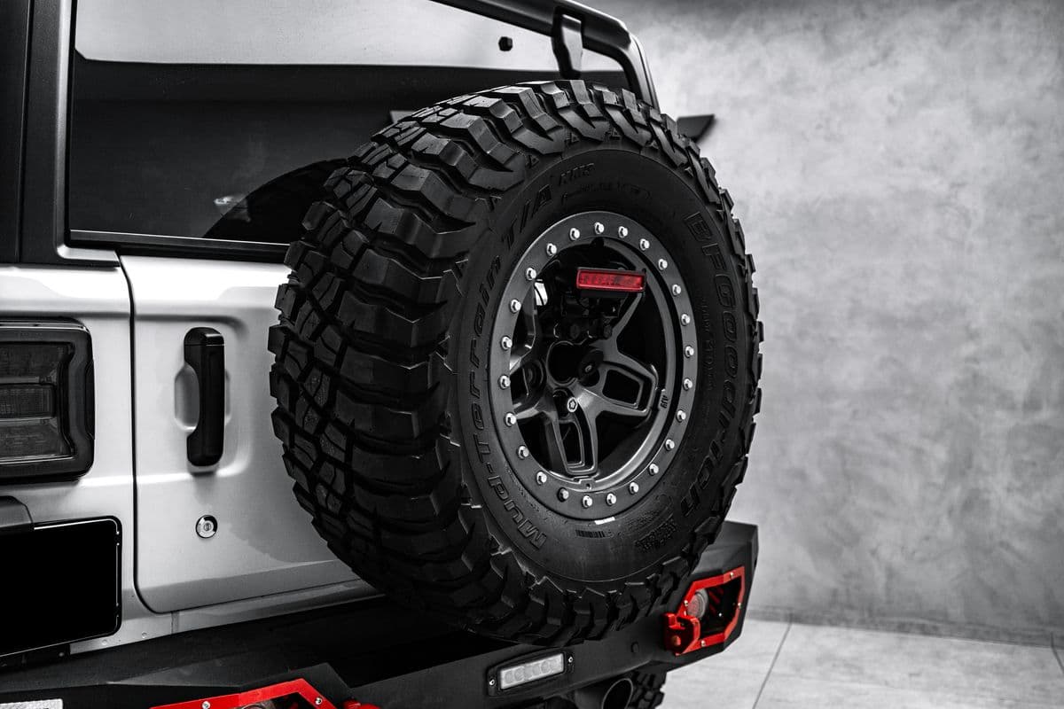 2020 Jeep WRANGLER - 12