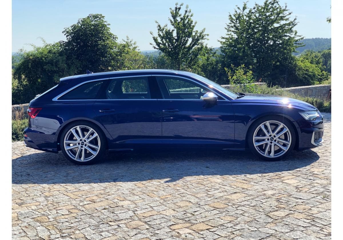 Audi S6 - 3