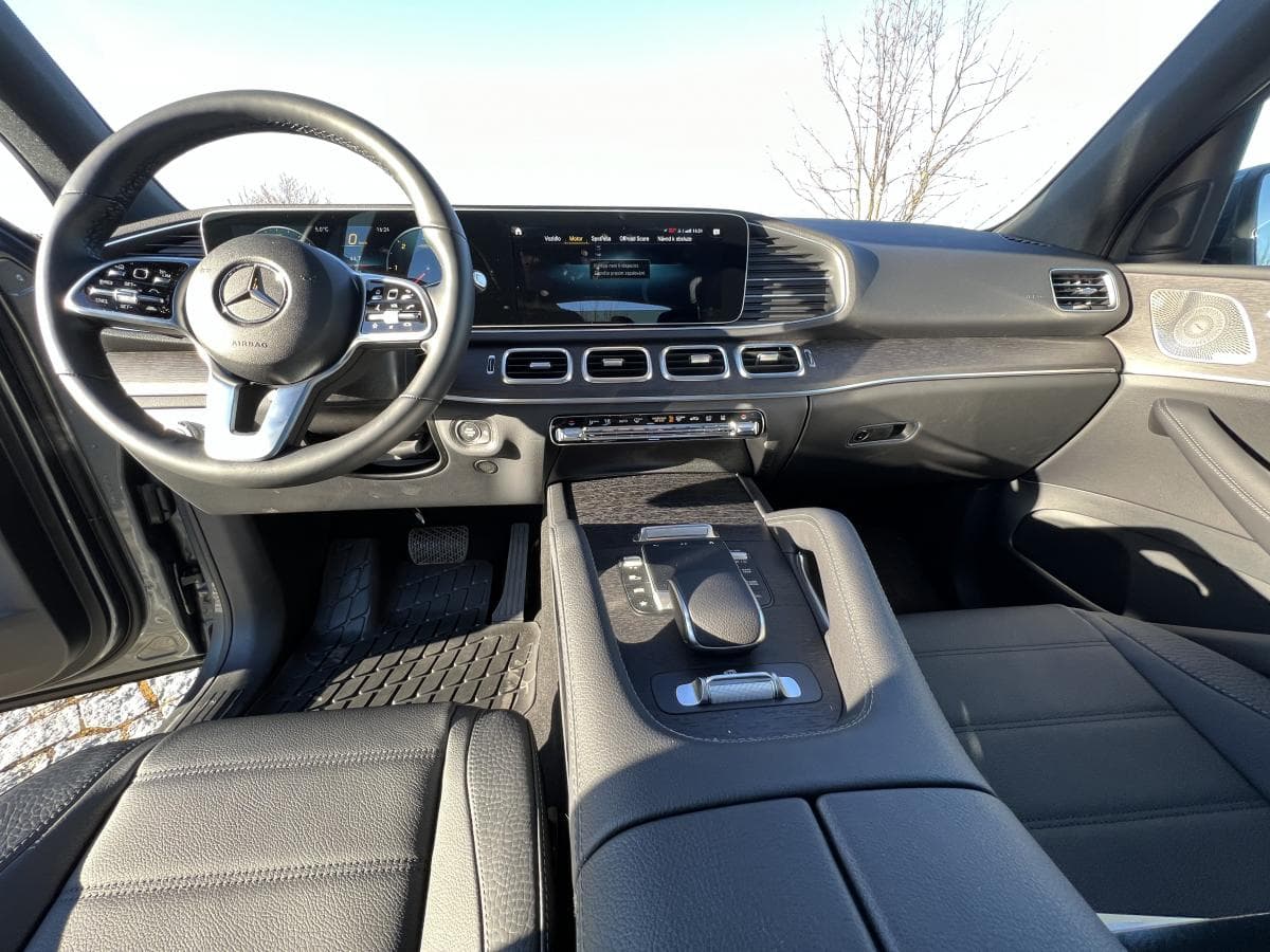 Mercedes-Benz GLE - 11