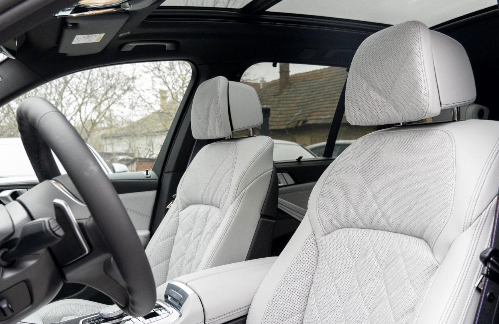 2025 BMW X5 - 9