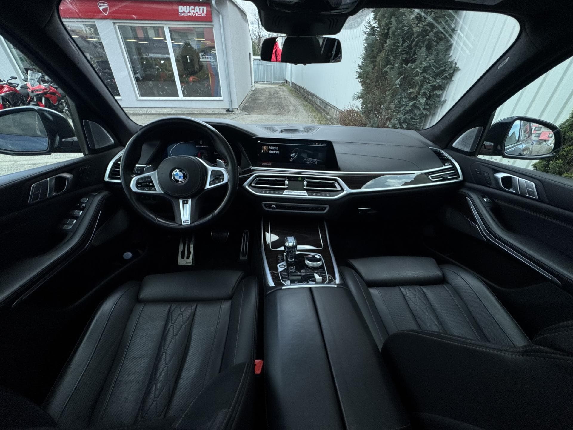 BMW X7 - 8