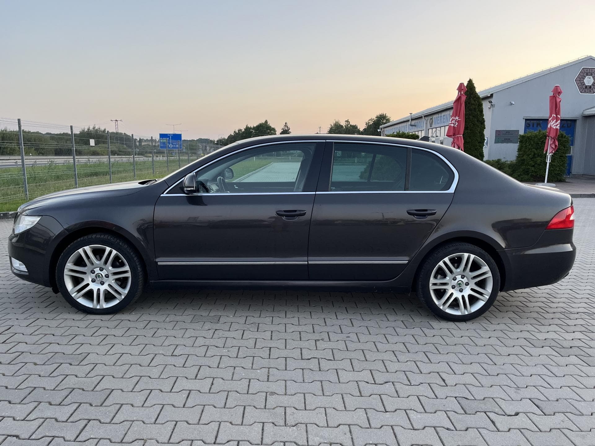 Škoda SUPERB - 4