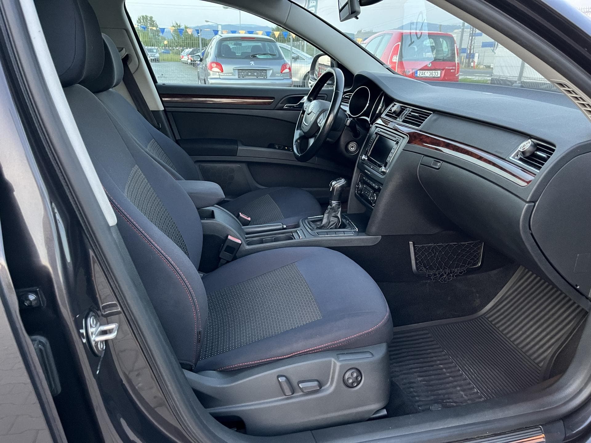 Škoda SUPERB - 9