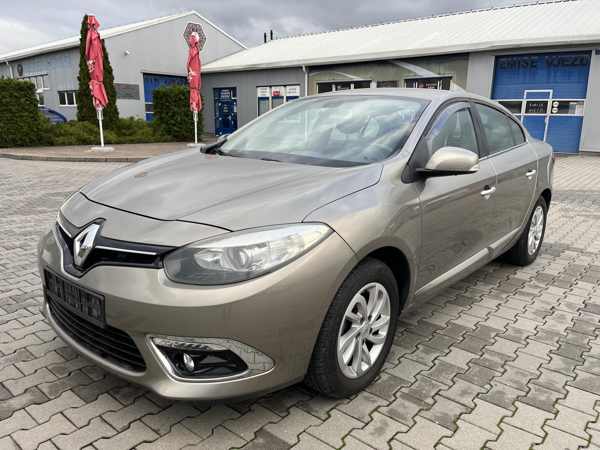 Renault FLUENCE - 2