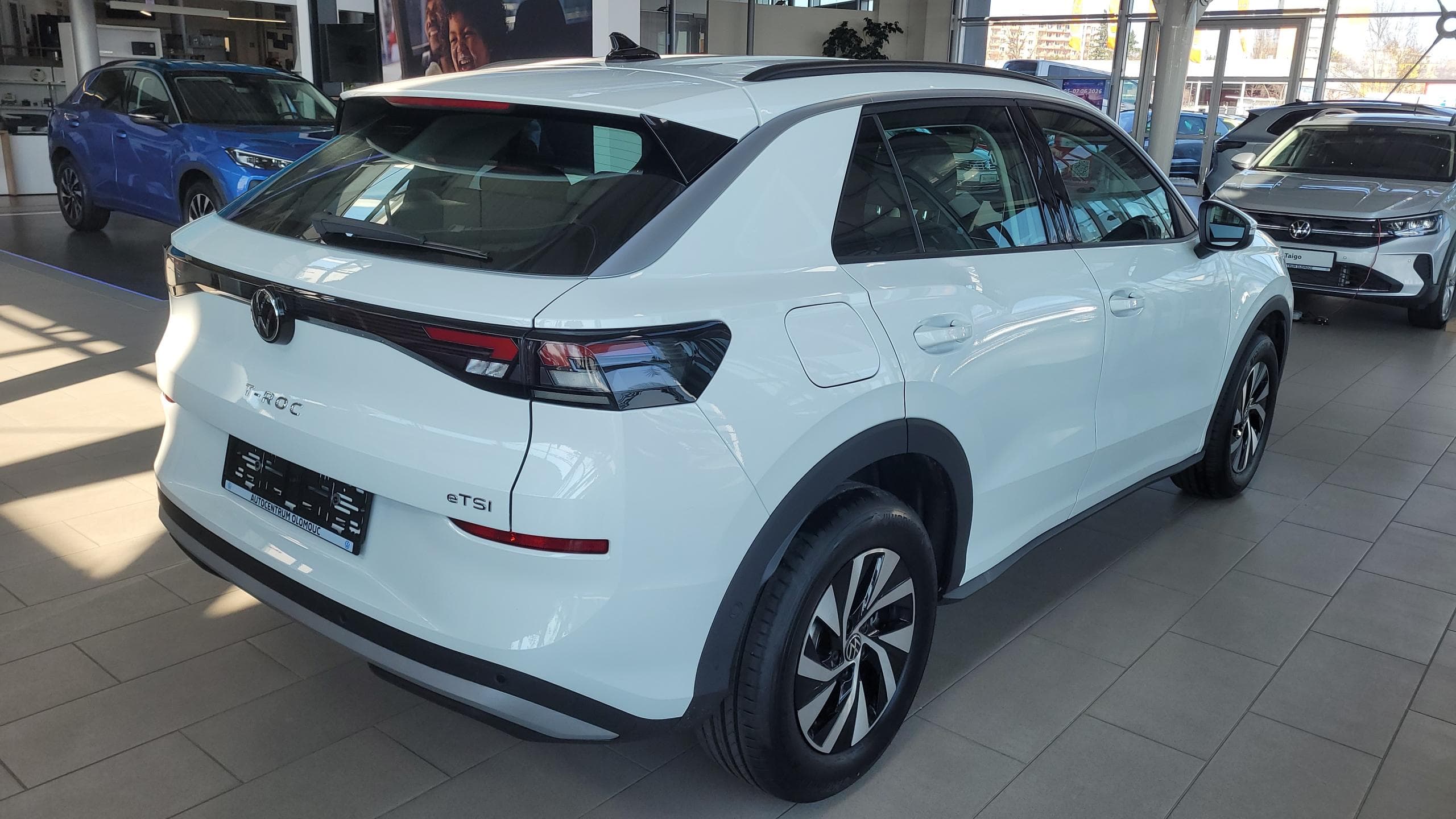 Volkswagen T-ROC - 3