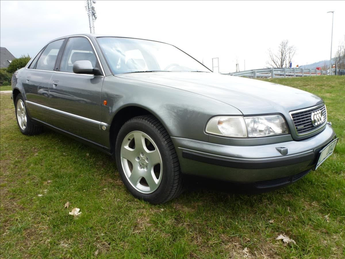 1995 Audi A8 - 6