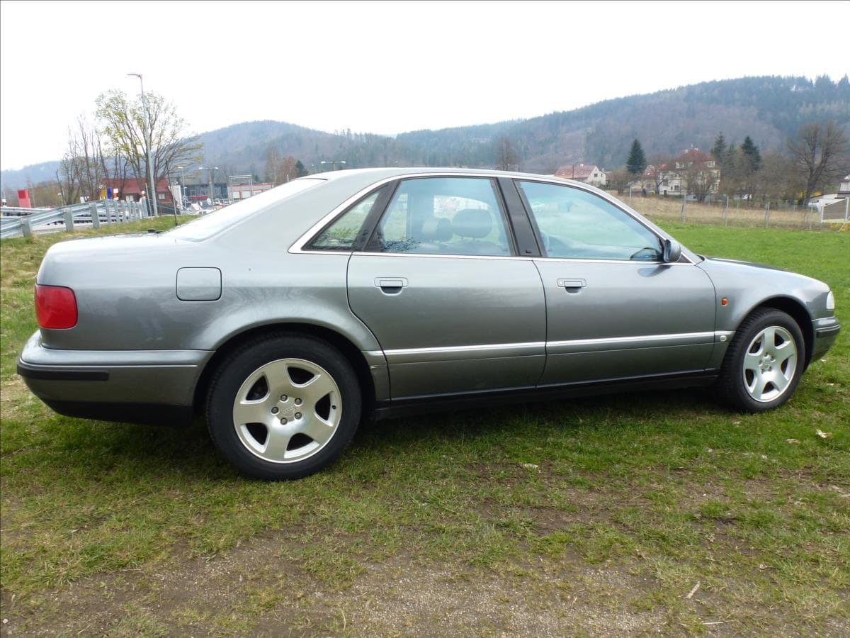 1995 Audi A8 - 9