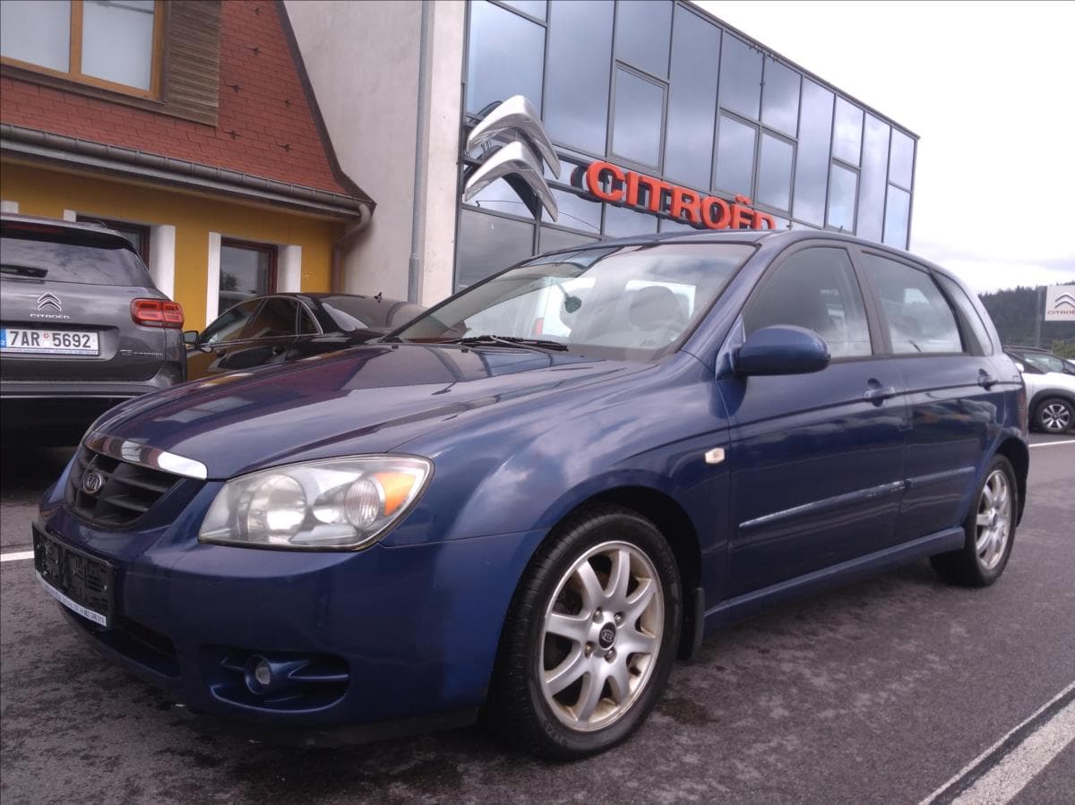 2004 Kia CERATO