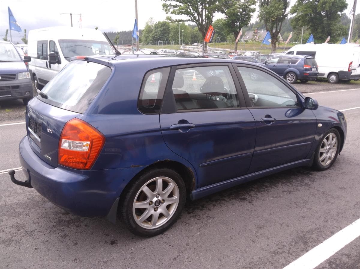 2004 Kia CERATO - 6