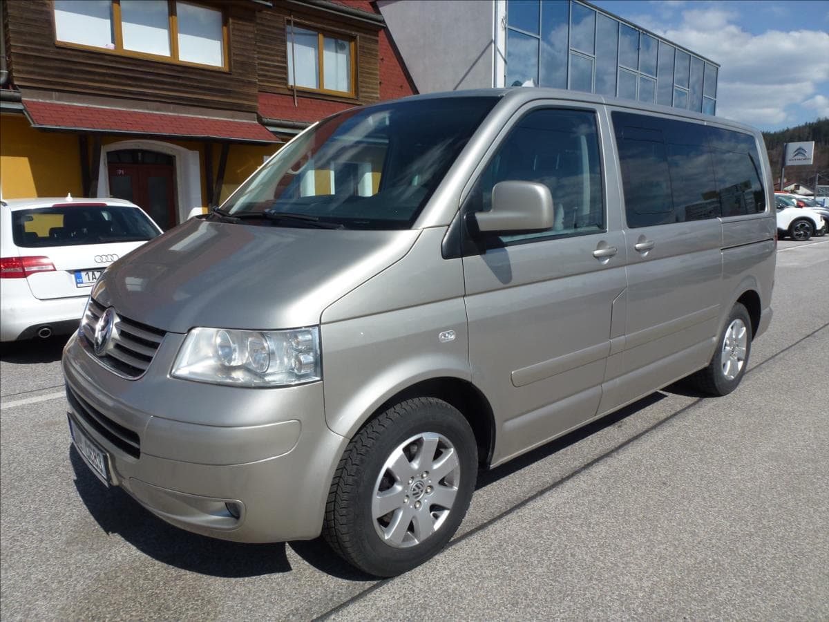 Volkswagen Multivan 2,5 TDI