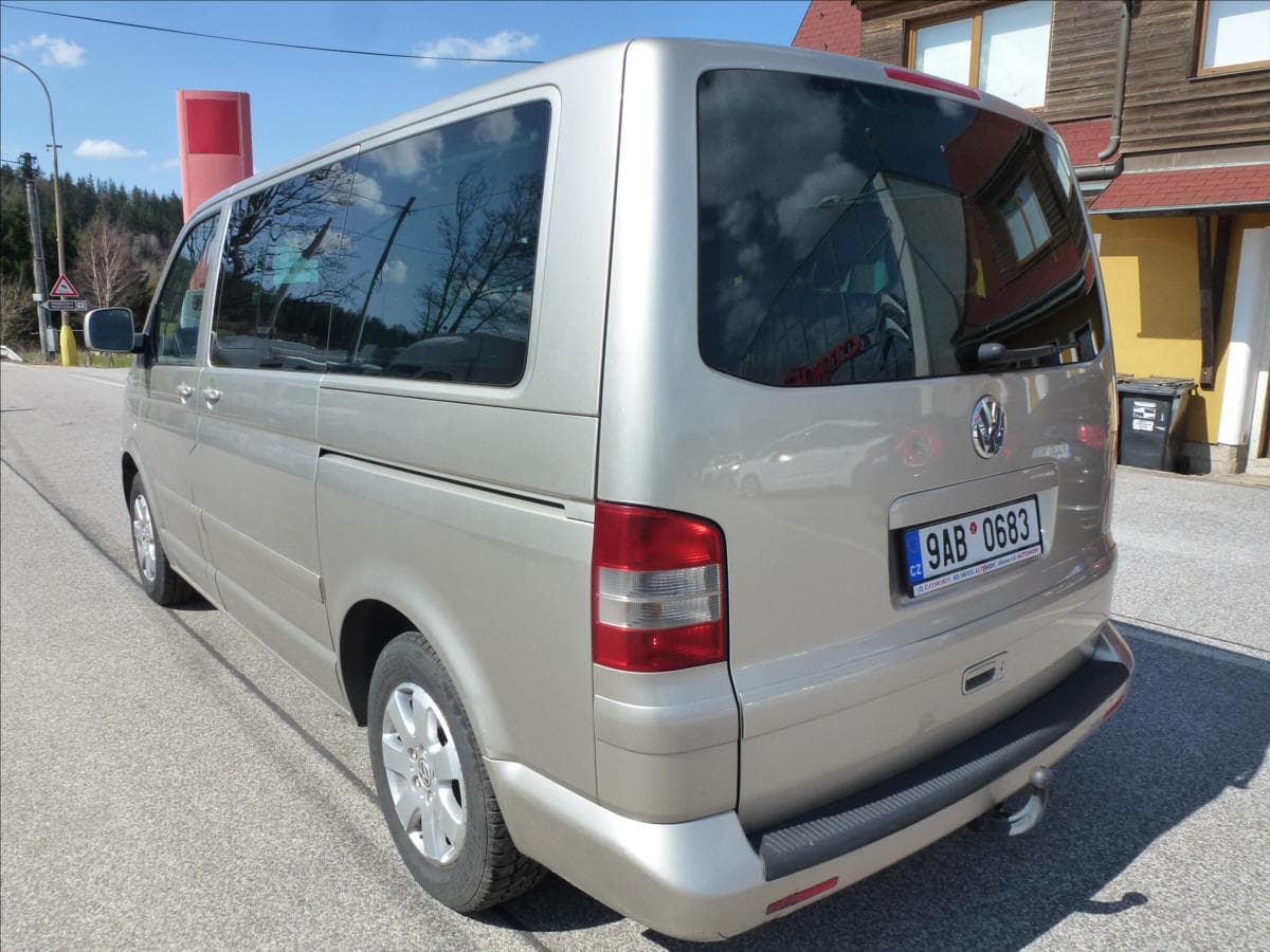 2004 Volkswagen Multivan - 10