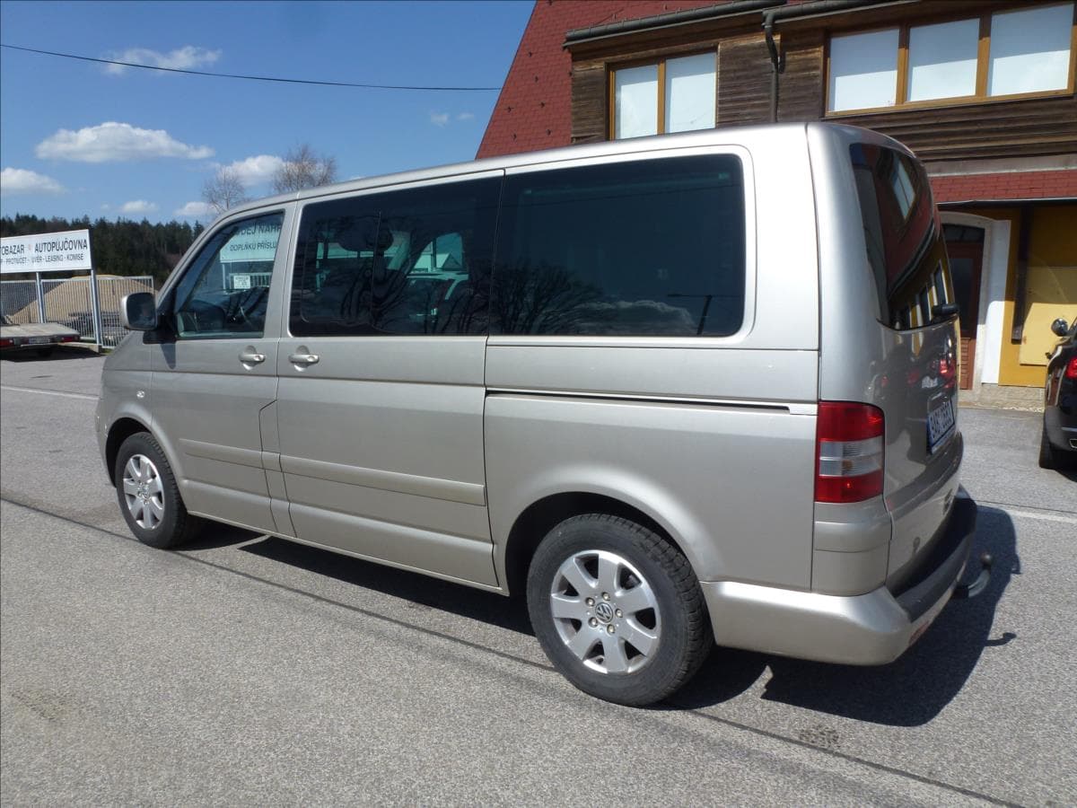 2004 Volkswagen Multivan - 11