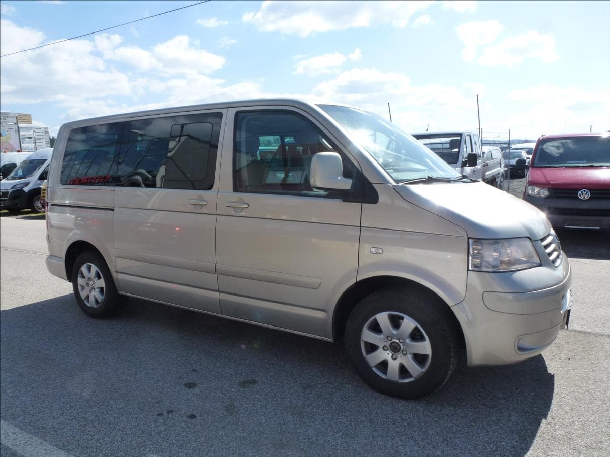 2004 Volkswagen Multivan - 5