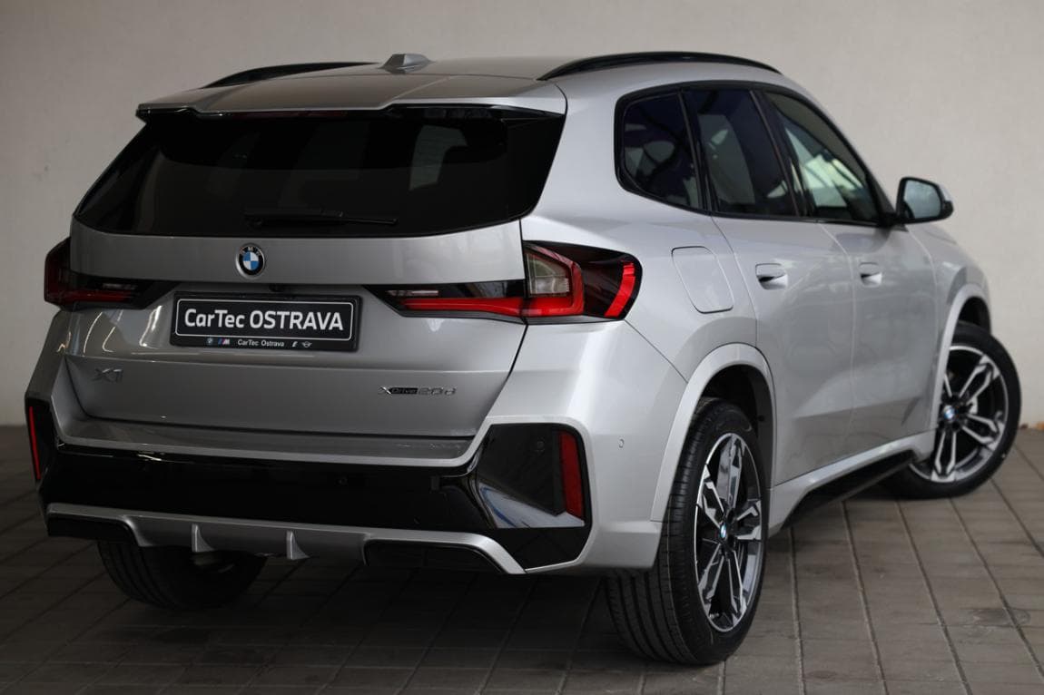 2025 BMW X1 - 3