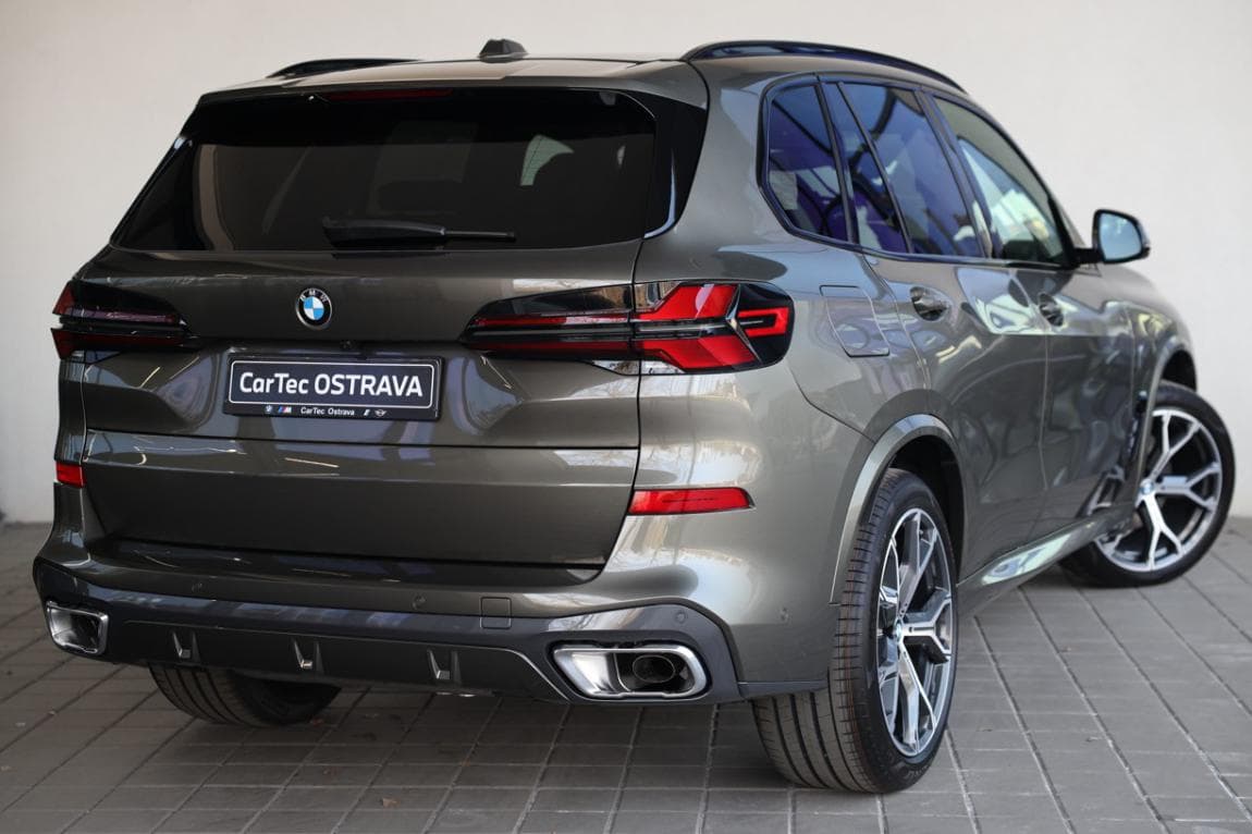 2026 BMW X5 - 5