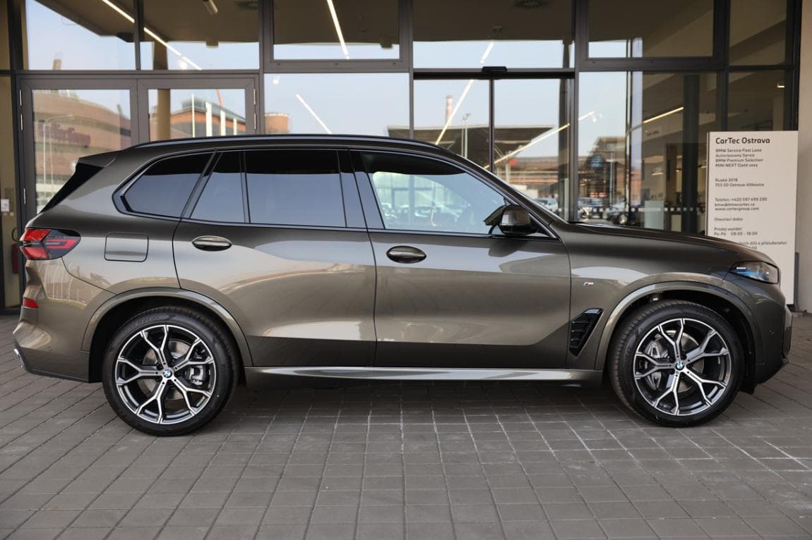 2026 BMW X5 - 7