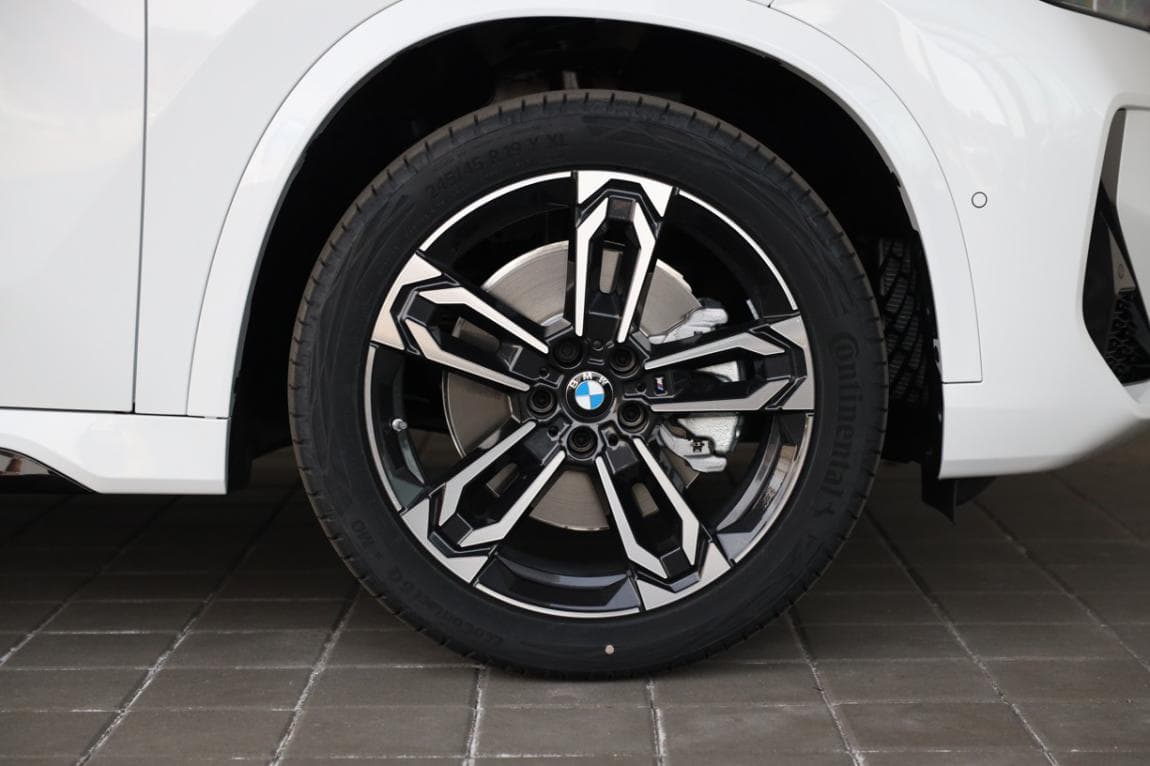 2026 BMW X1 - 7