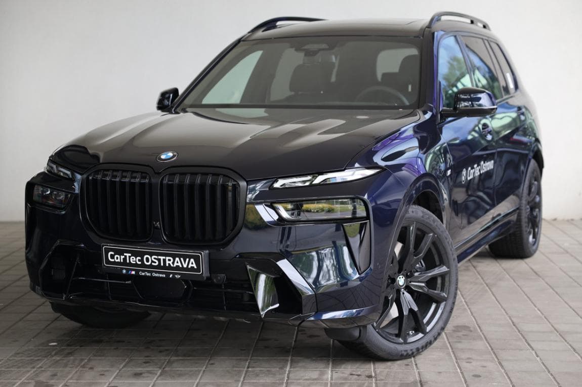 2026 BMW X7