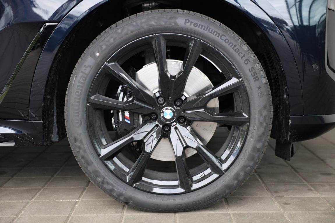 2026 BMW X7 - 10