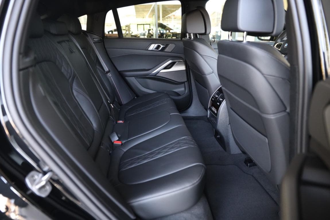 2026 BMW X6 - 8