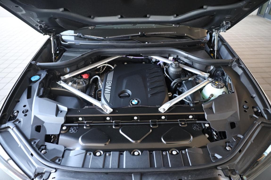 2026 BMW X5 - 11