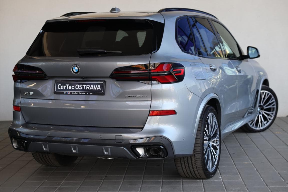 2026 BMW X5 - 6