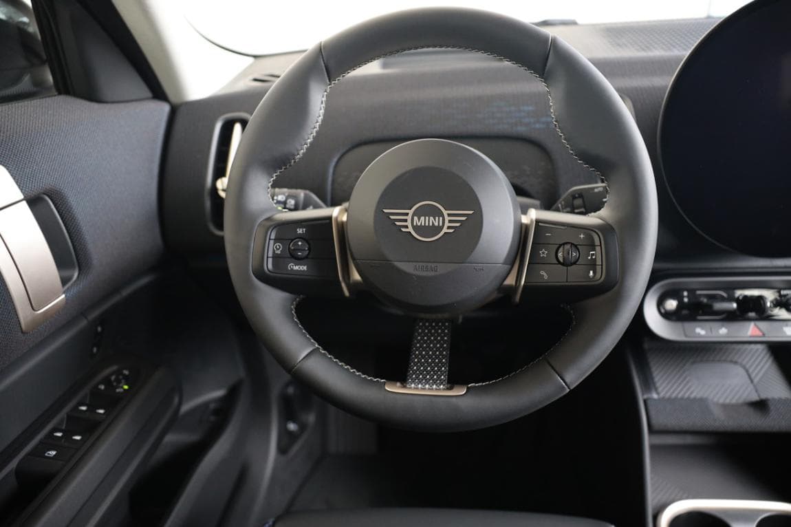 2025 Mini COUNTRYMAN - 10