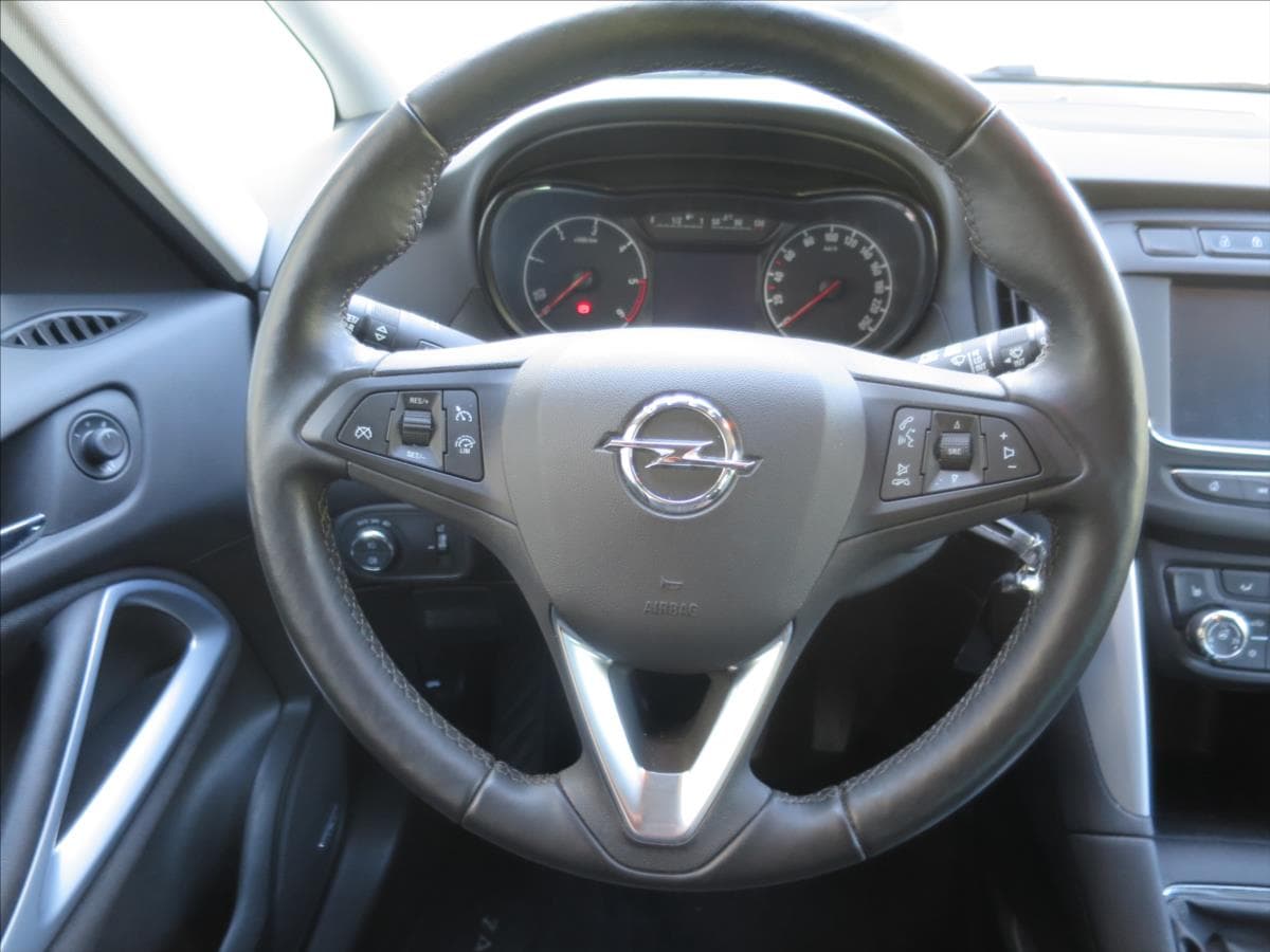 2019 Opel Zafira - 8