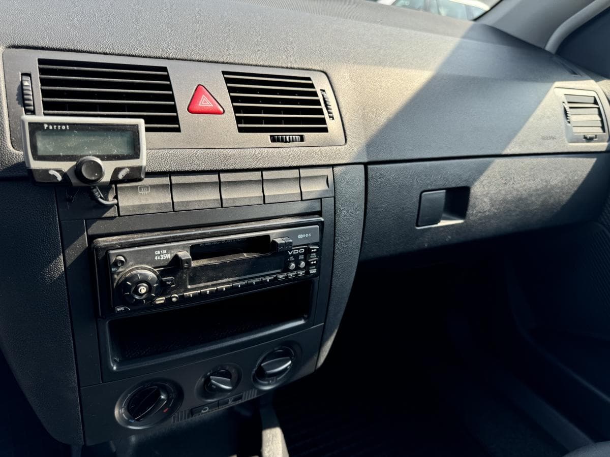 2005 Škoda Fabia - 10