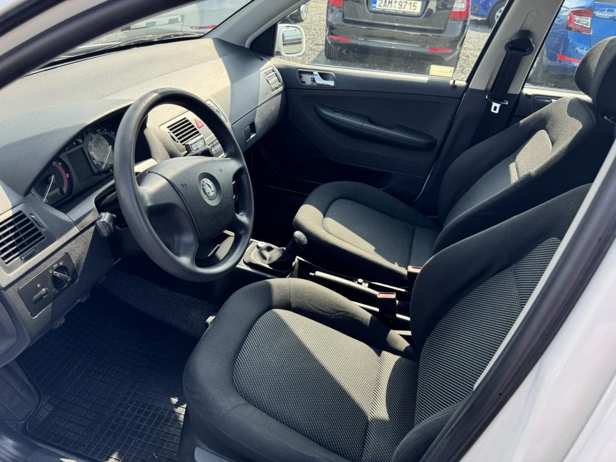 2005 Škoda Fabia - 8