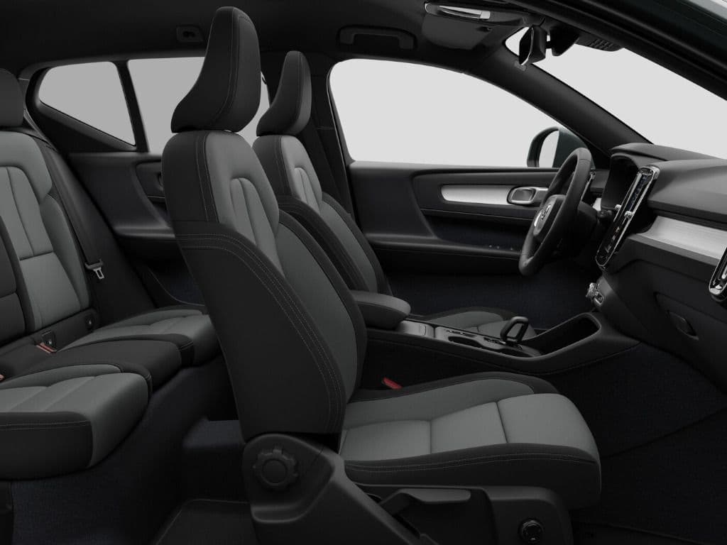 2026 Volvo XC40 - 10