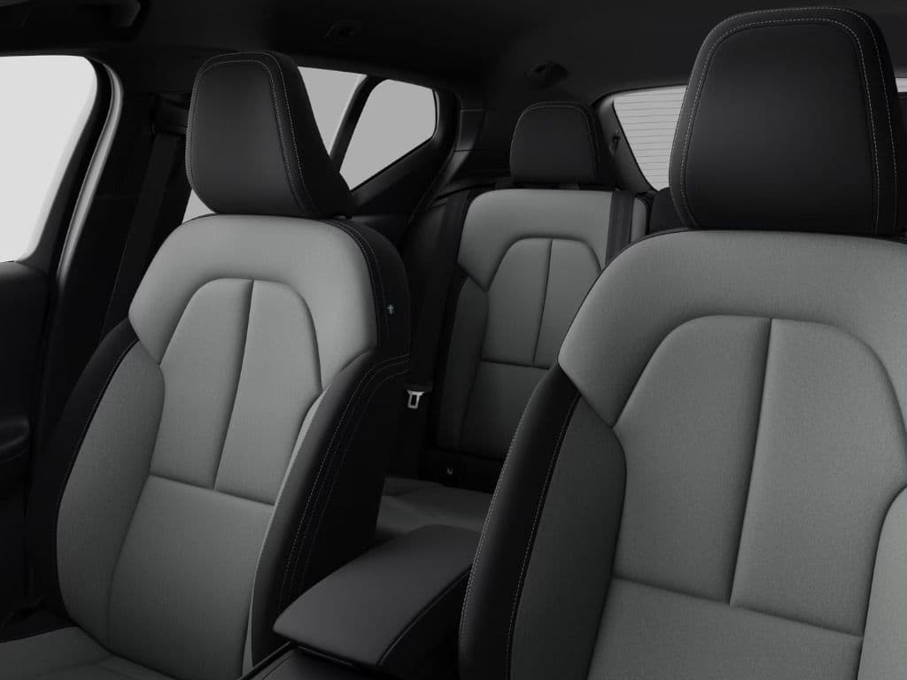 2026 Volvo XC40 - 11