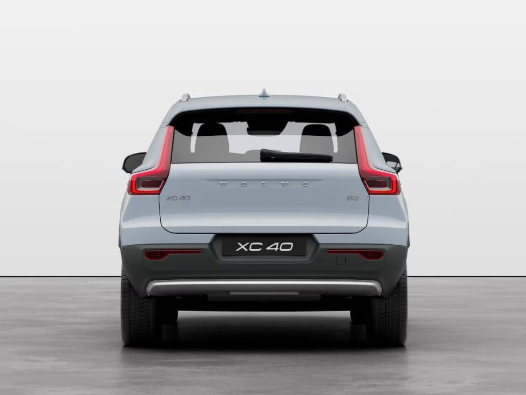 2026 Volvo XC40 - 6