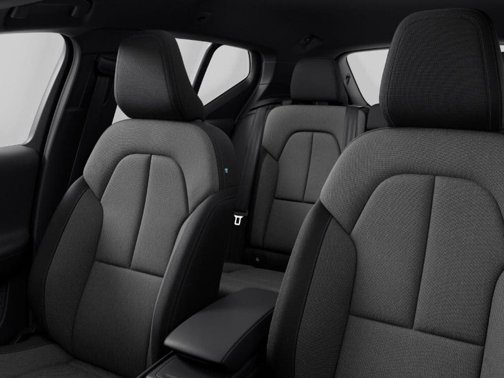 2026 Volvo XC40 - 9
