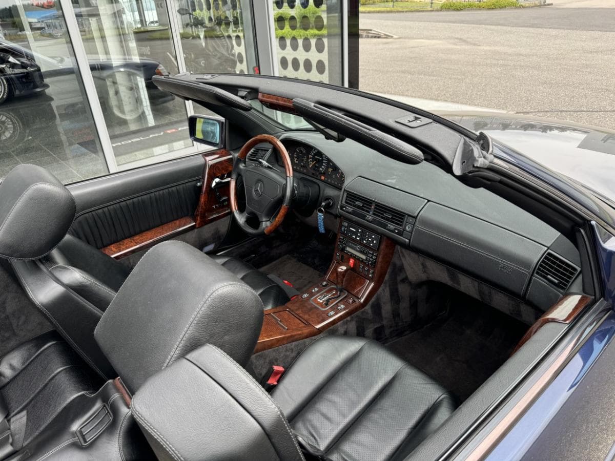 1995 Mercedes-Benz SL - 12
