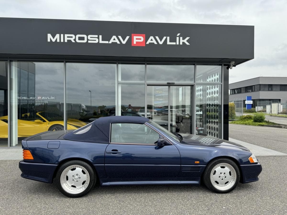 1995 Mercedes-Benz SL - 2