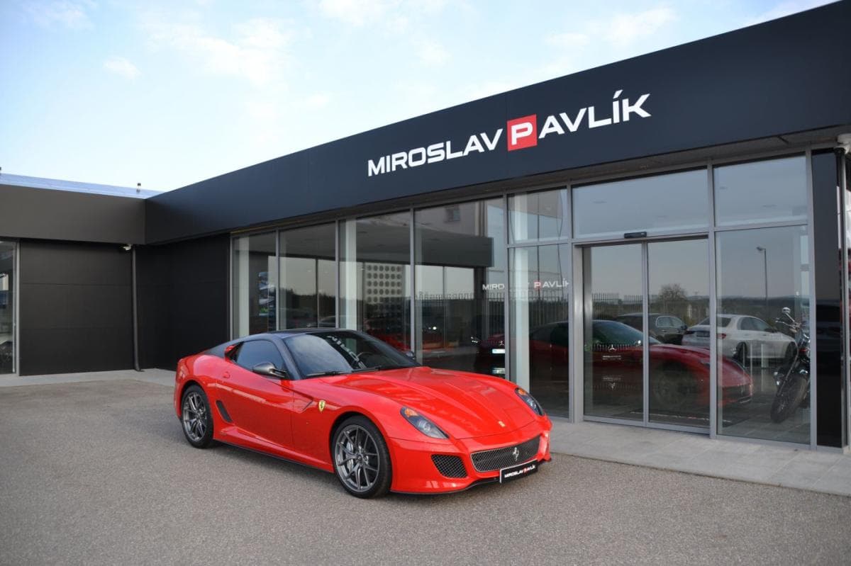 2011 Ferrari 599