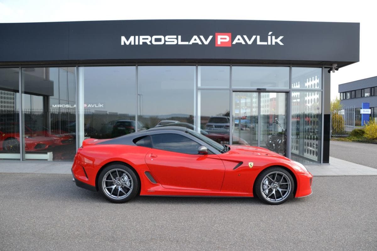 2011 Ferrari 599 - 2