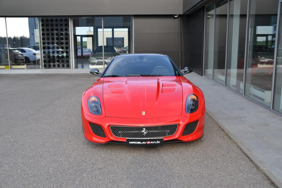 2011 Ferrari 599 - 6