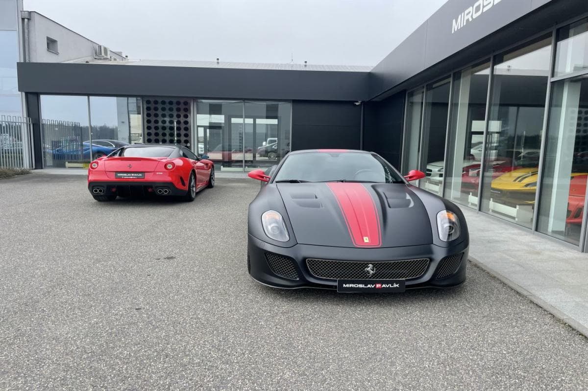 2011 Ferrari 599 - 3
