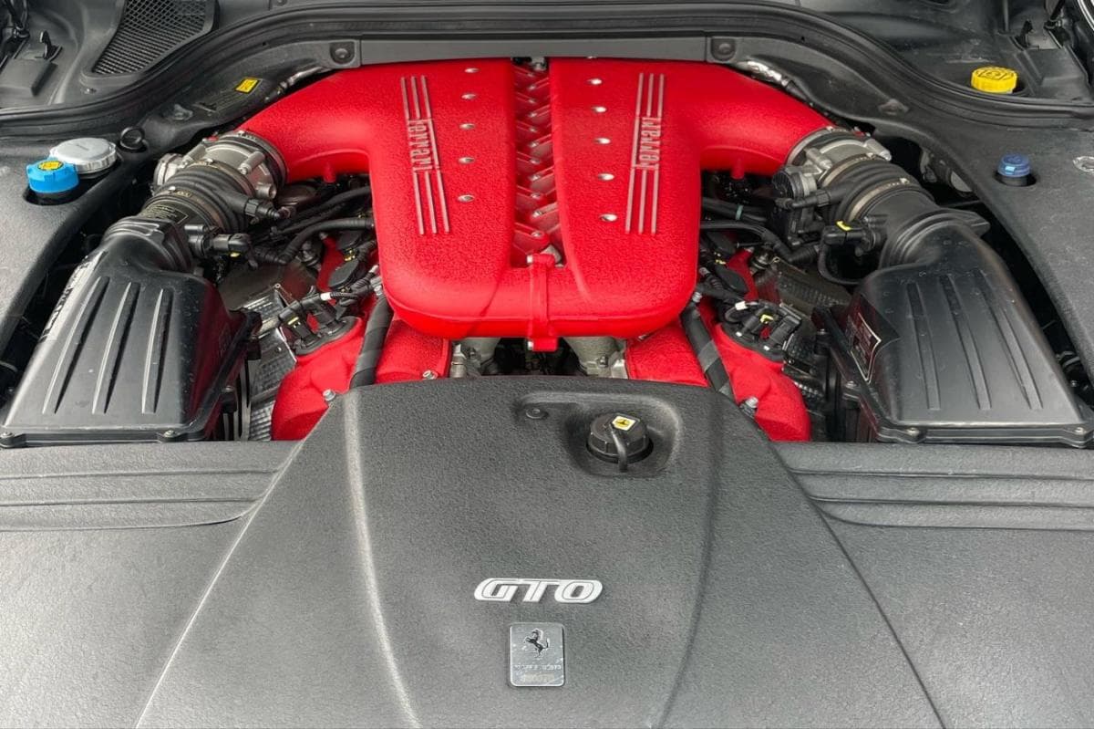 2011 Ferrari 599 - 9