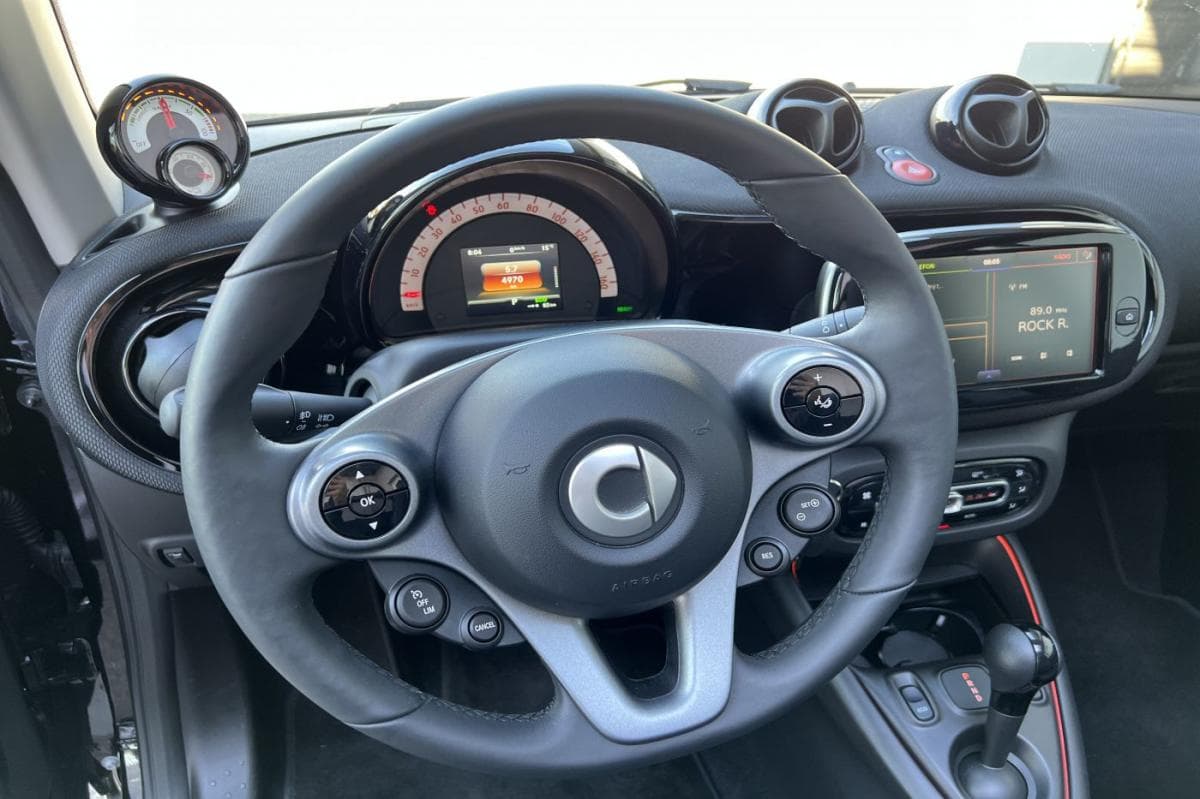 2021 Smart Fortwo - 8