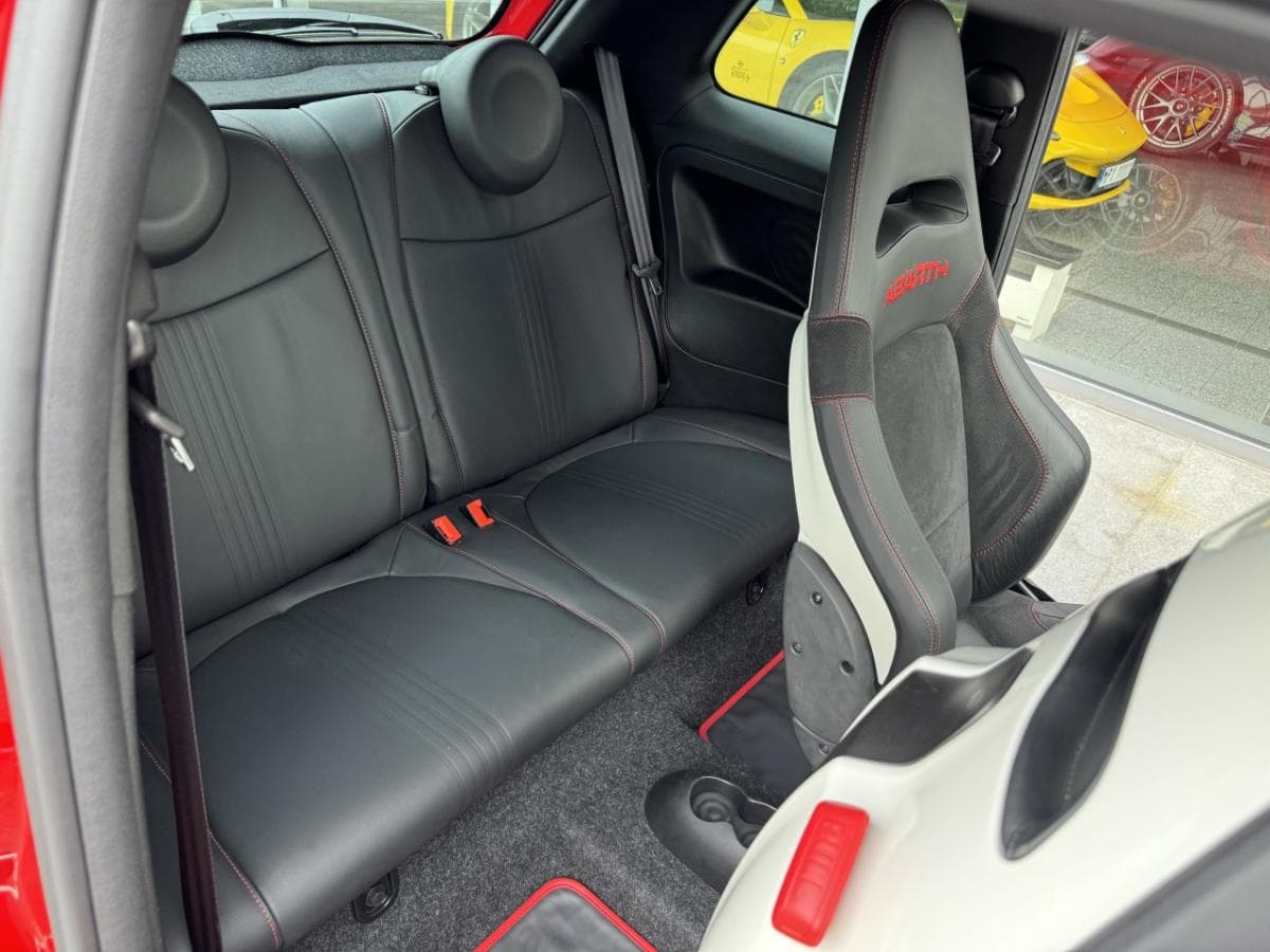 2009 Abarth 500 - 11