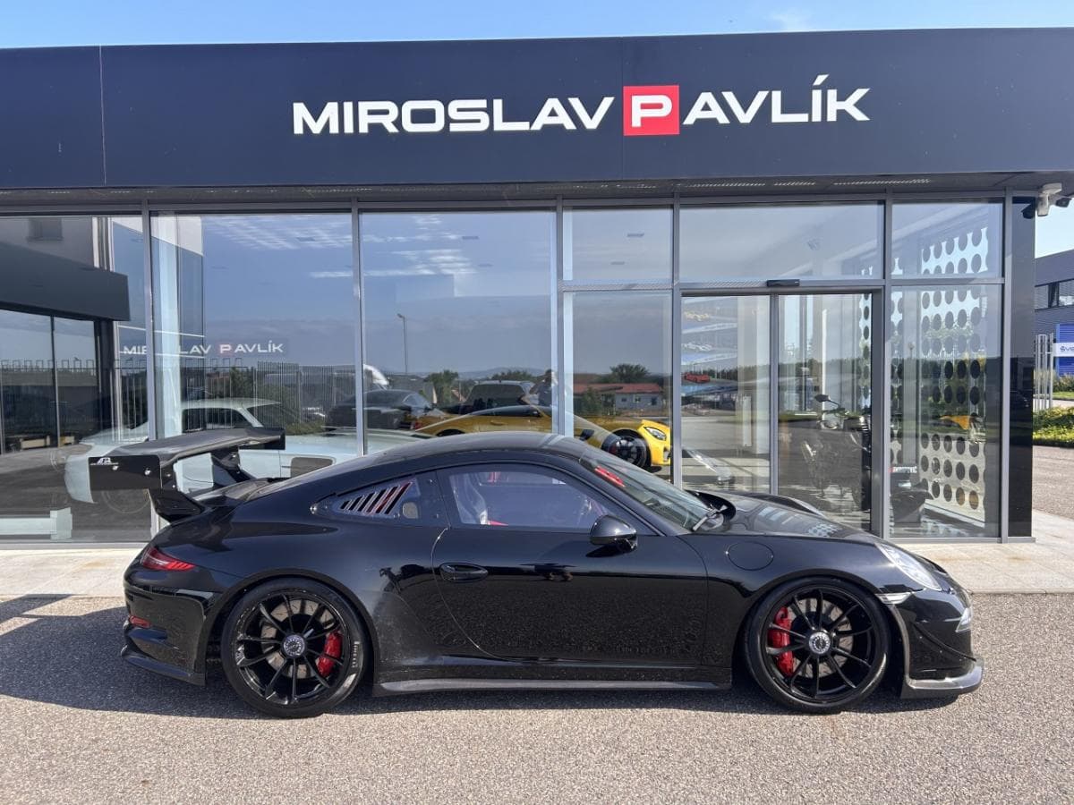 2013 Porsche 911 - 4