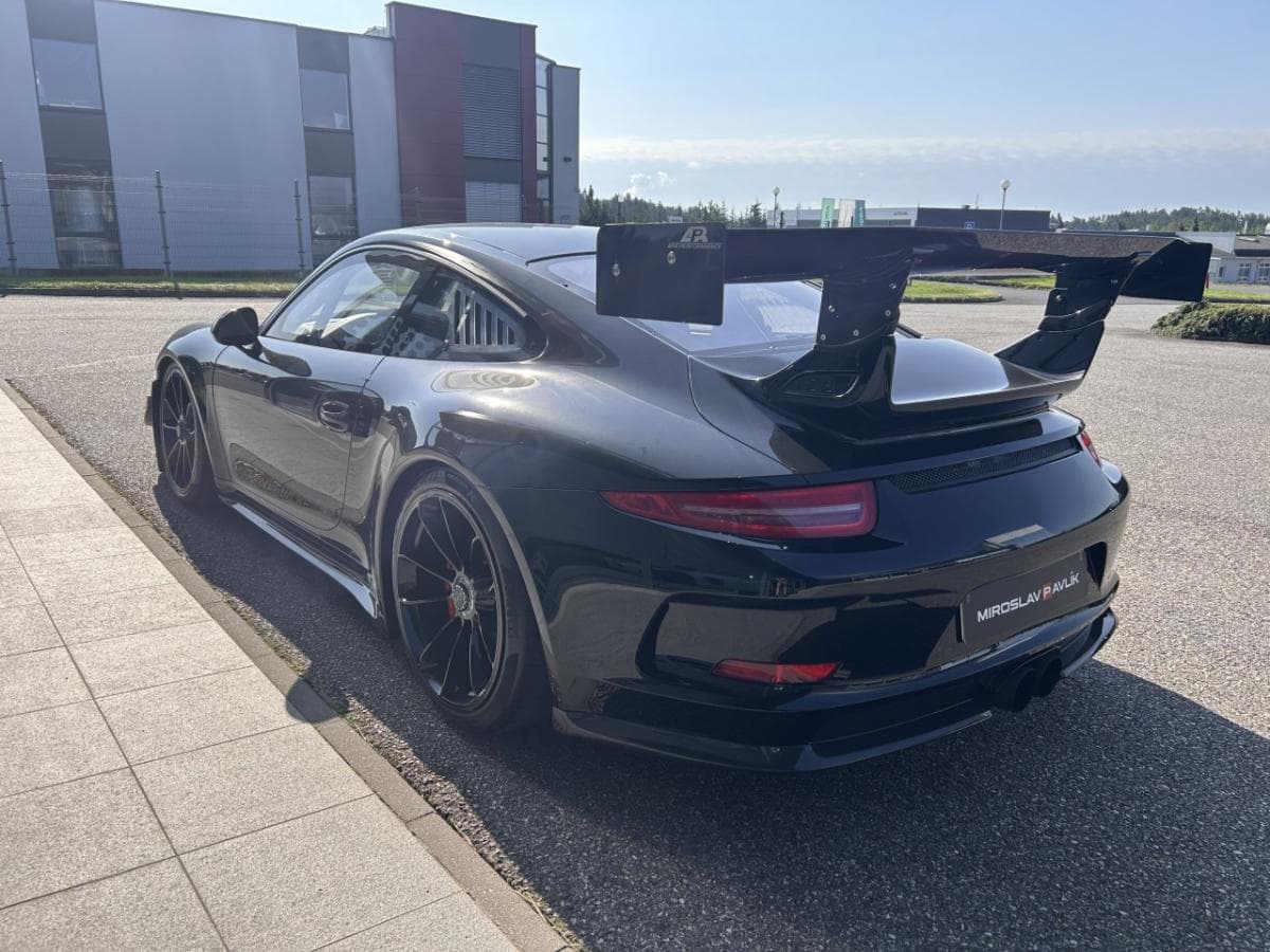 2013 Porsche 911 - 7