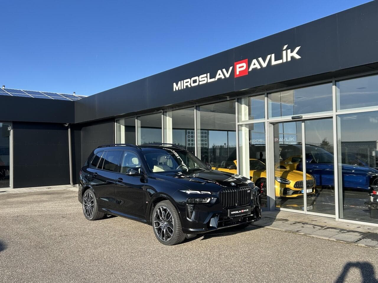 2025 BMW X7
