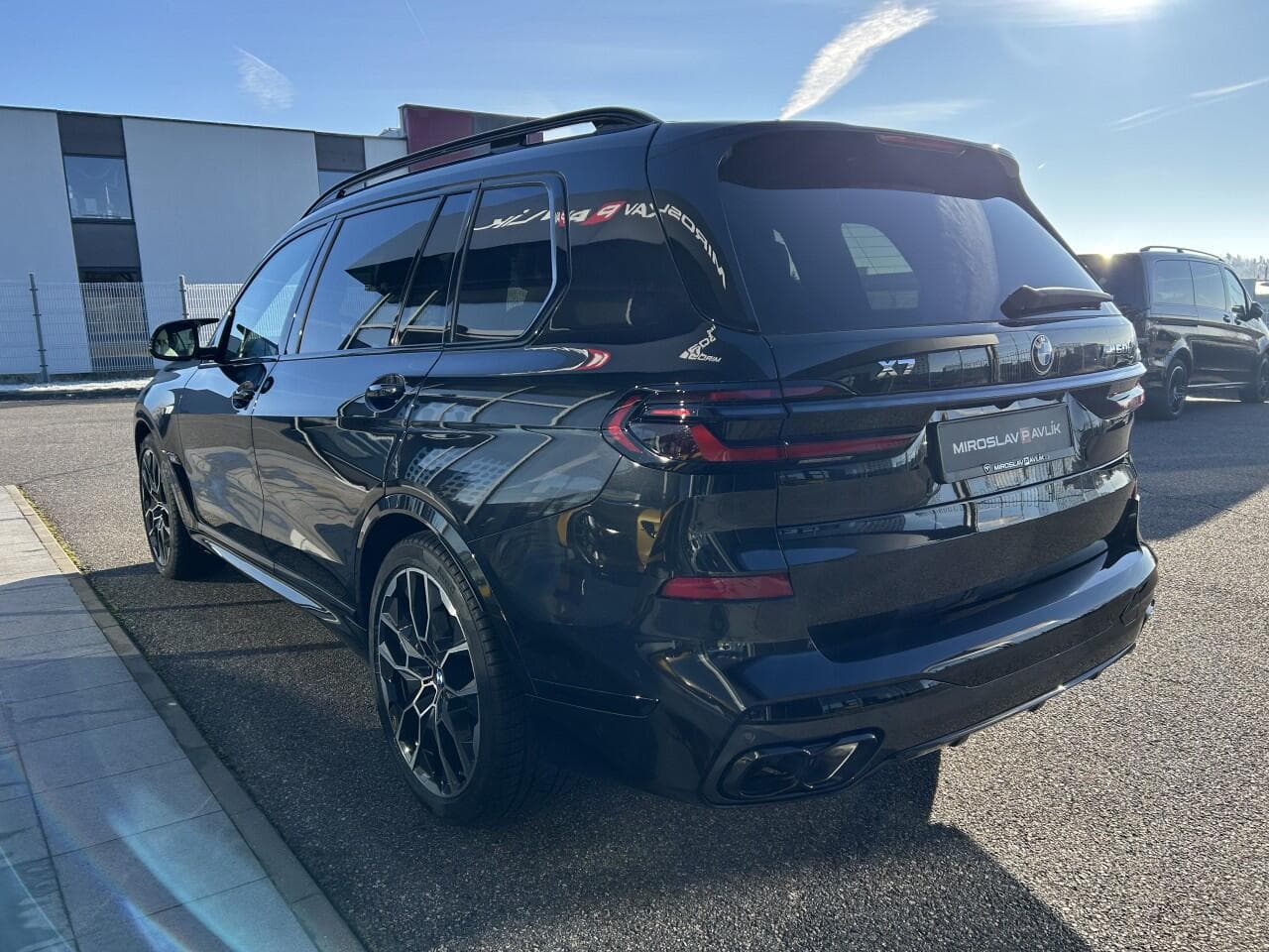 2025 BMW X7 - 7