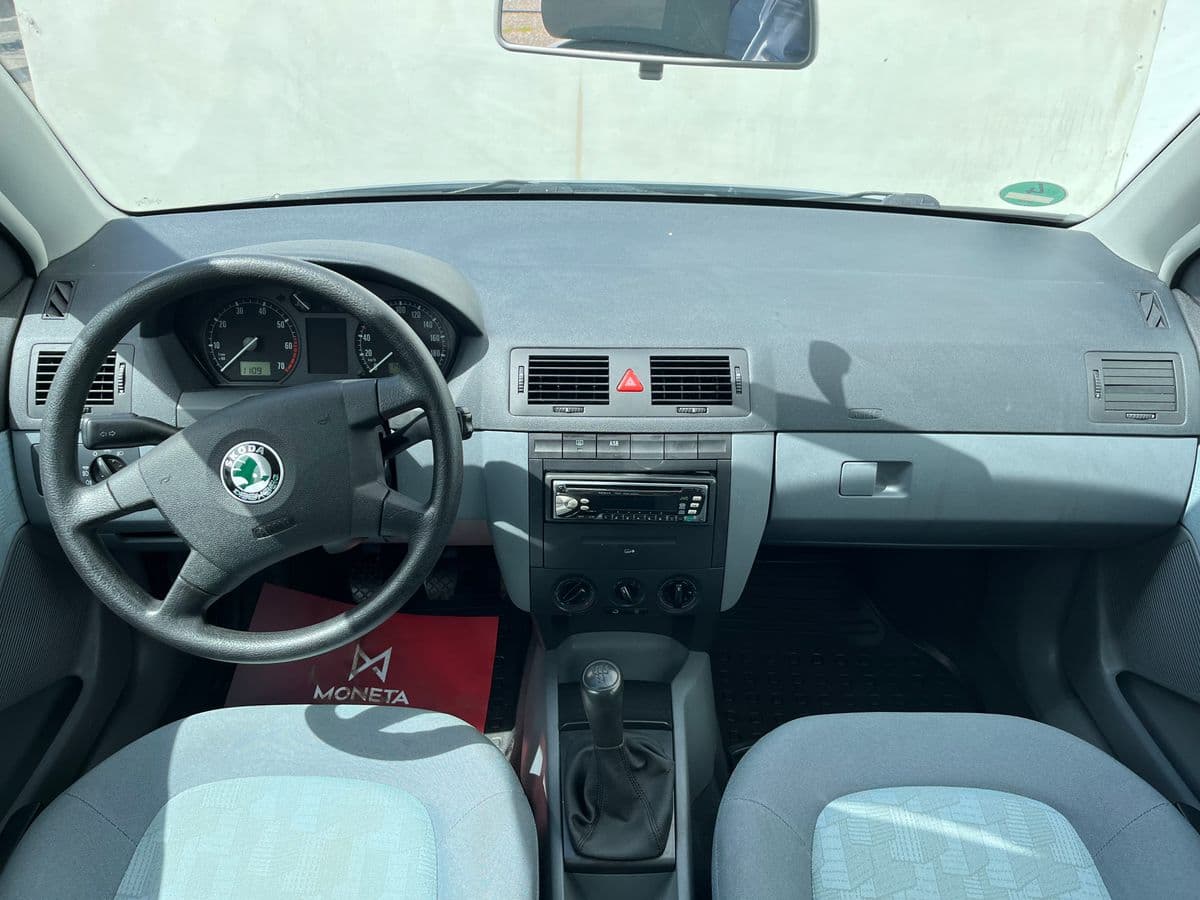 2002 Škoda FABIA - 5