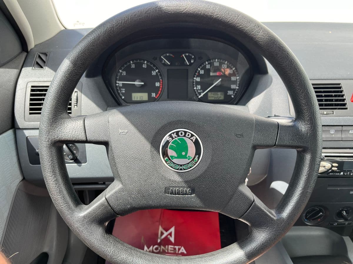 2002 Škoda FABIA - 8